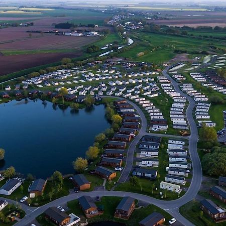 Tattershall Lakes Country Park Dogdyke Экстерьер фото